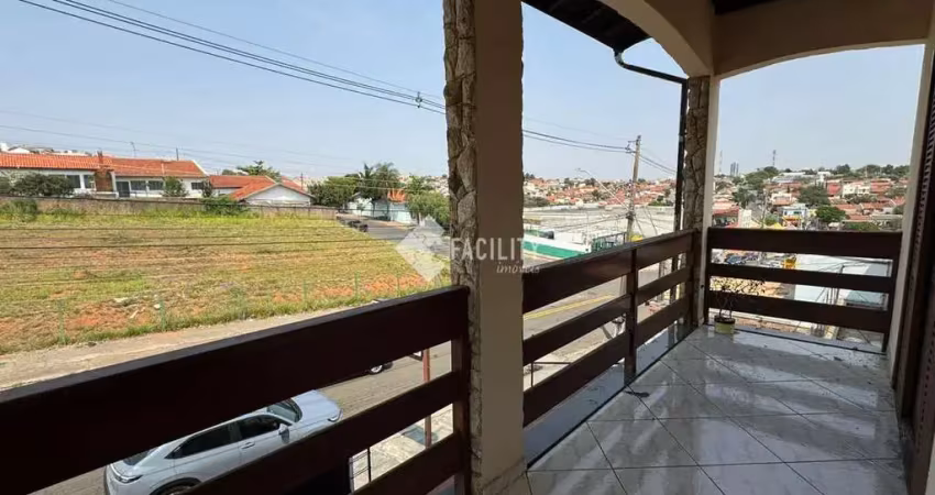 Casa comercial à venda no Jardim Maria Rosa, Valinhos 