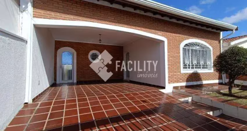 Casa com 3 quartos para alugar na Rua Presidente Bernardes, 580, Jardim Flamboyant, Campinas