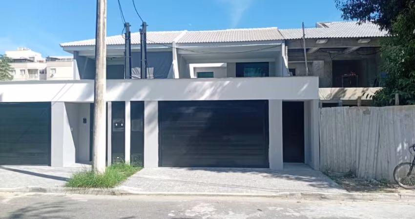 CASA DUPLEX-CONDOMINIO ALTO PADRÃO-05 QUARTOS
