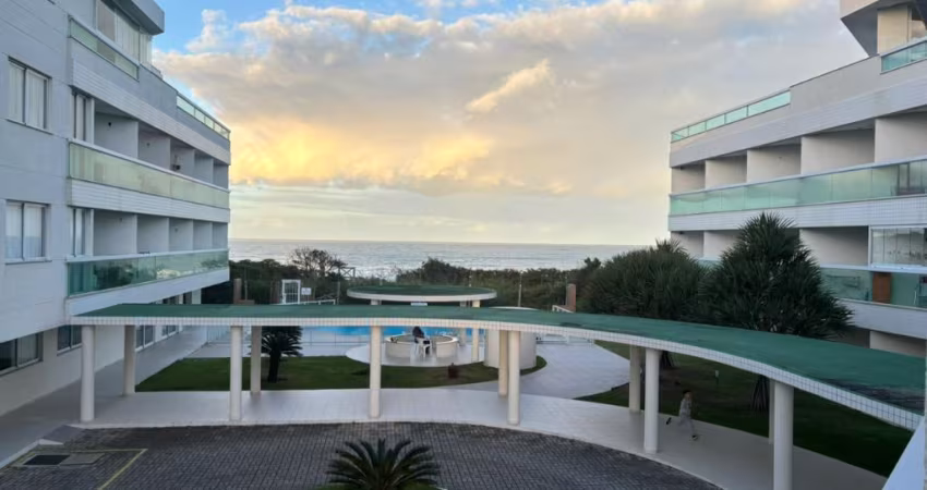 Apartamento 2 dormitórios frente ao mar no sul de Florianópolis