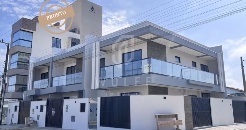 Sobrado com Ótimo Padrão de Acabamento, 3 dormitórios, 120 m², Itacolomi - Balneário Piçarras - SC