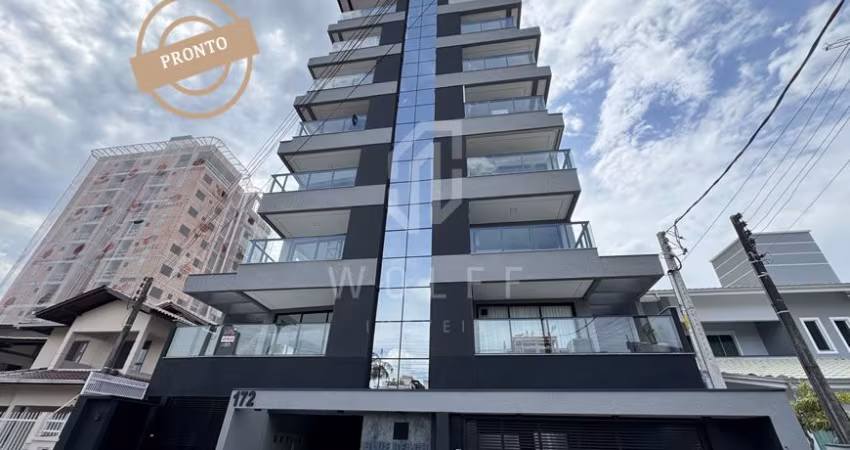 Apartamento com Excelente Localização, 3 dormitórios, no Centro - Balneário Piçarras - SC