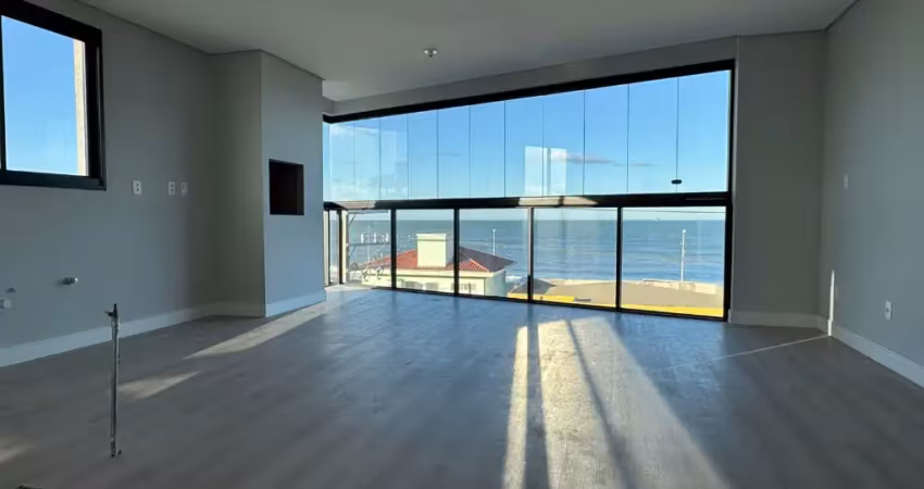Apartamento moderno frente mar em balneário piçarra/sc!