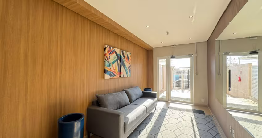 Apartamento com 2 dormitórios no Jd. São Francisco