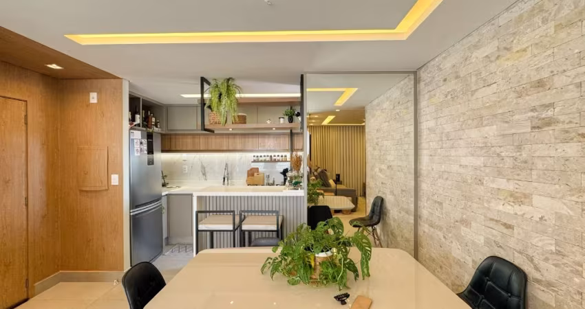 Lindo apartamento localizado próximo à Av. Brasil