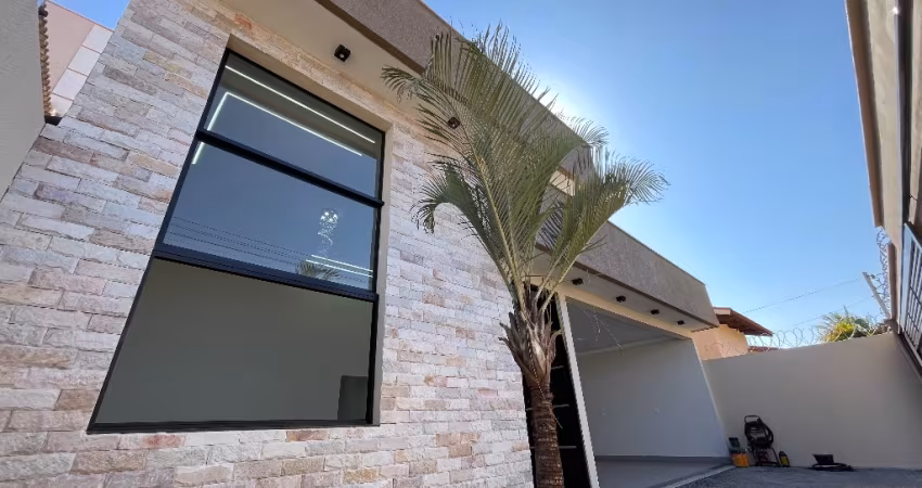 Casa alto padrão 3 quartos e piscina a venda Morumbi