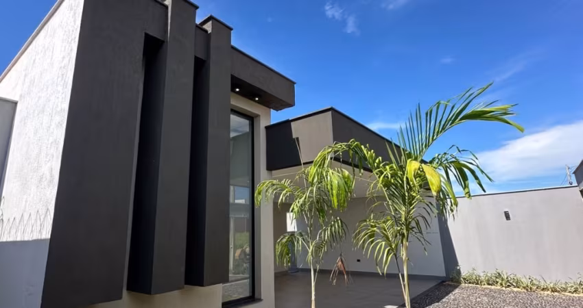 Casa alto padrão com 3 suítes e piscina à venda Beira Rio 1