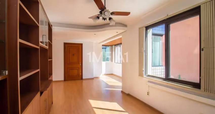 Apartamento com 3 quartos para alugar na Avenida Lavras, 599, Petrópolis, Porto Alegre