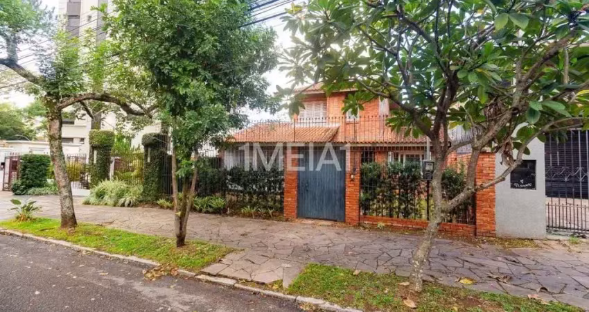 Casa com 4 quartos para alugar na Rua Engenheiro Olavo Nunes, 425, Bela Vista, Porto Alegre