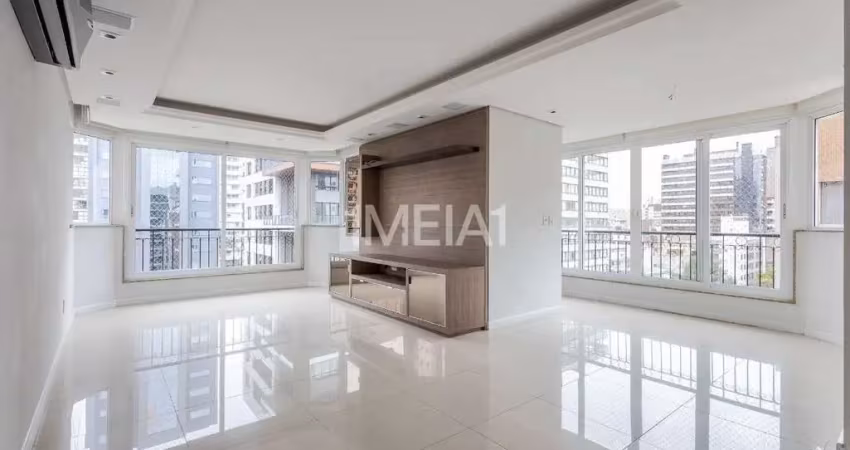 Apartamento com 3 quartos para alugar na Avenida Soledade, 288, Petrópolis, Porto Alegre