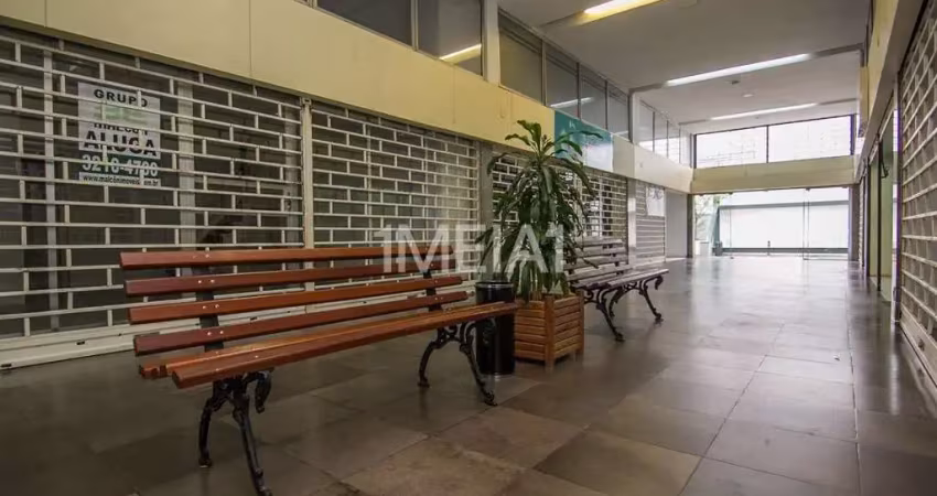 Ponto comercial para alugar na Rua Vinte e Quatro de Outubro, 1557, Auxiliadora, Porto Alegre