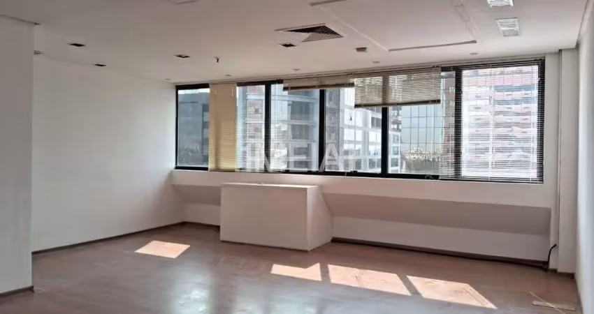 Sala comercial para alugar na Avenida Carlos Gomes, 403, Auxiliadora, Porto Alegre