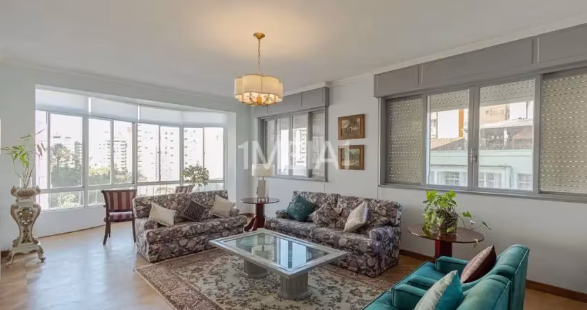 Apartamento com 4 quartos para alugar na Avenida Júlio de Castilhos, 92, Moinhos de Vento, Porto Alegre