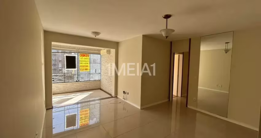 Apartamento com 3 quartos para alugar na Rua Afonso Taunay, 180, Boa Vista, Porto Alegre