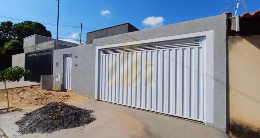 Casa para Venda em Assis, Parque Universitário, 2 dormitórios, 1 banheiro, 2 vagas