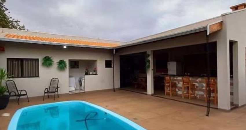 Casa para Venda em Assis, Vila Ouro Verde, 2 dormitórios, 1 suíte, 2 banheiros, 2 vagas