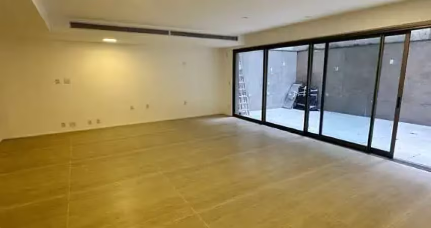 Apartamento garden com piscina e projeto exclusivos