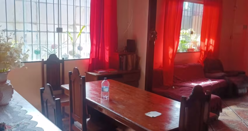 Vendo excelente imóvel no orlando Lobato