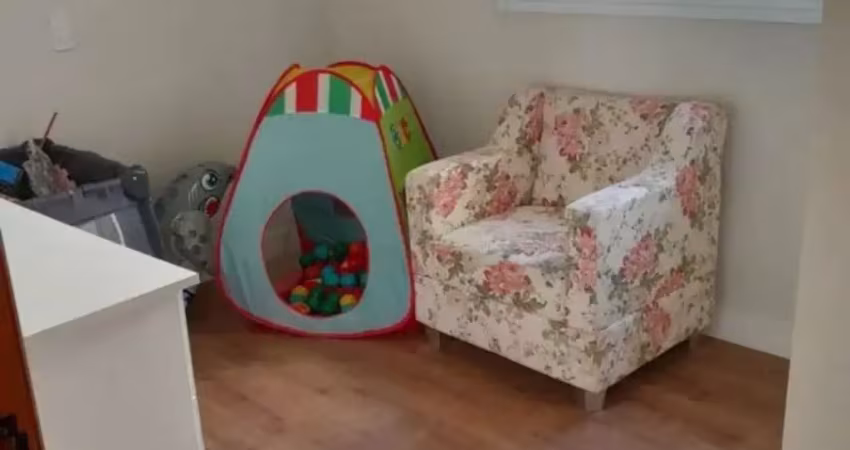 Linda casa no bairro da cremação