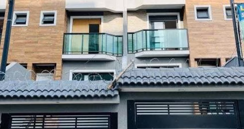 Descubra o epitome do estilo contemporâneo neste sobrado novíssimo