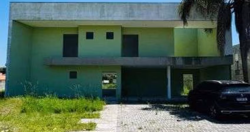 SOBRADO EM FASE DE ACABAMENTO NO CONDOMÍNIO RESERVA DA FAZENDA