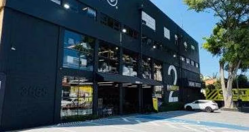 Prédio Comercial para Locação na Av. Interlagos – Localização Estratégica e Espaço Amplo