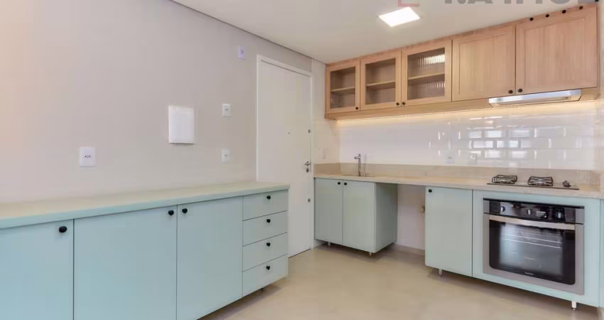 Apartamento para Venda em Curitiba, Batel, 3 dormitórios, 1 suíte, 3 banheiros, 1 vaga