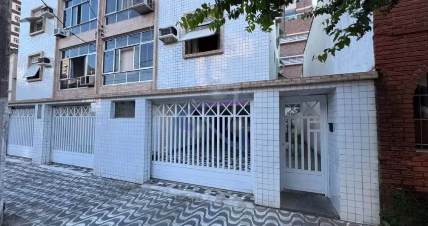 Apto 3 quartos 1 suíte 2 vagas de garagem com 115 M²