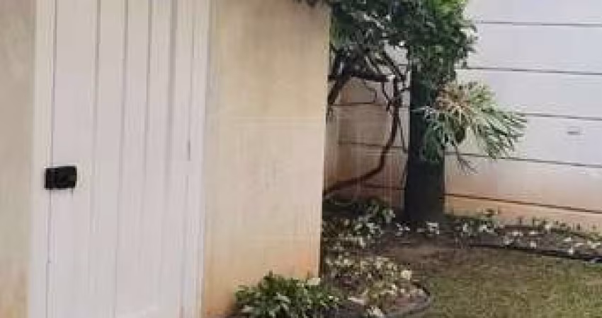 Casa em Jardim Maria Izabel  -  Marília por R$ 2.800.000