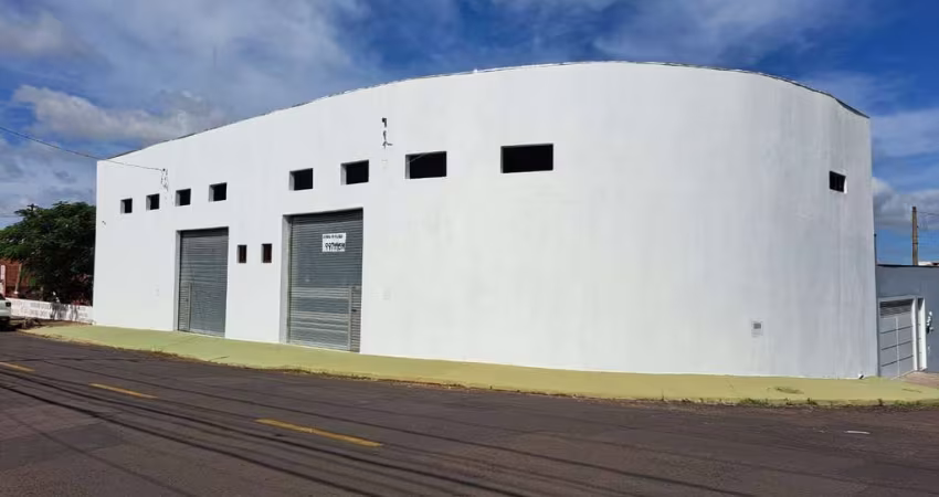 Barracão em Jardim Aquarius  -  Marília