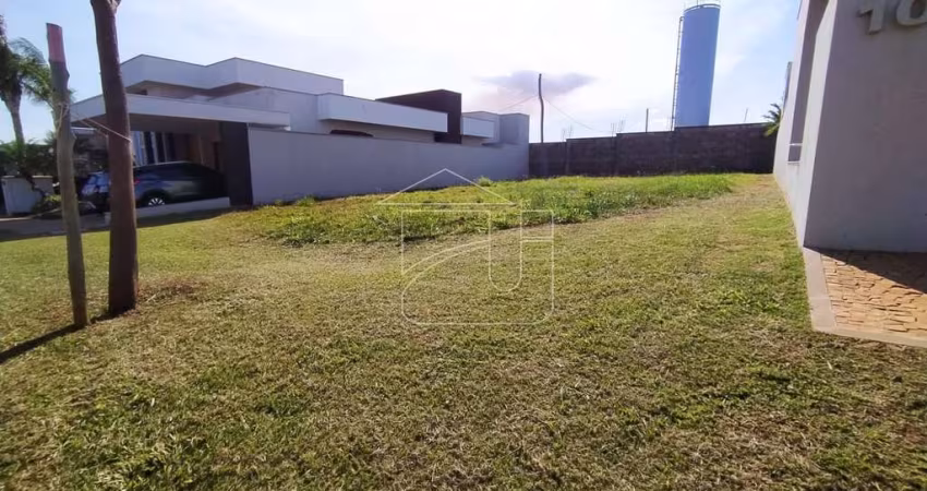 Terreno em Condomínio em Residencial em Costa do Ipê