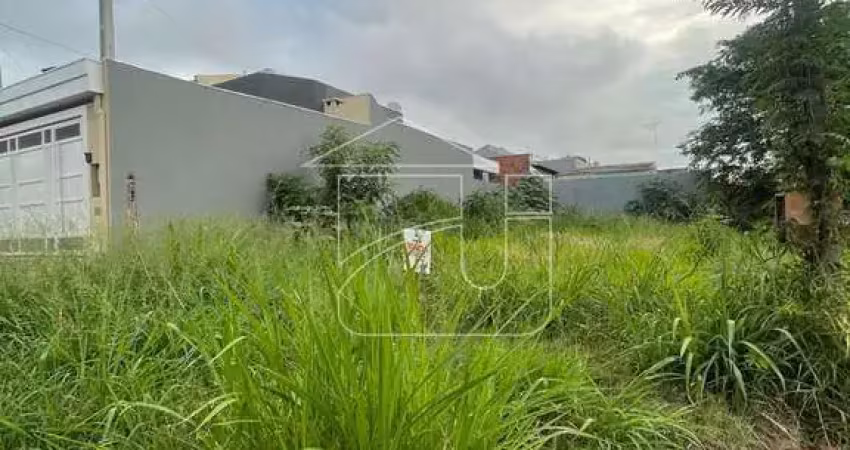 Terreno à venda no Jardim Virgínia, Marília 