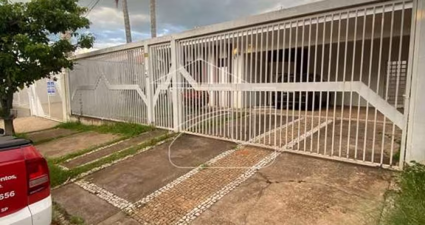 Casa em Parque das Esmeraldas  -  Marília