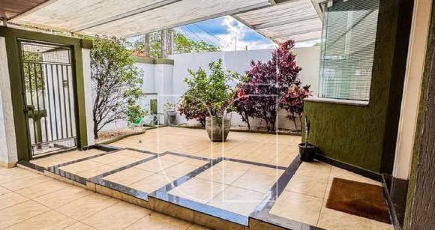 Casa em Parque Cecap Aeroporto  -  Marília