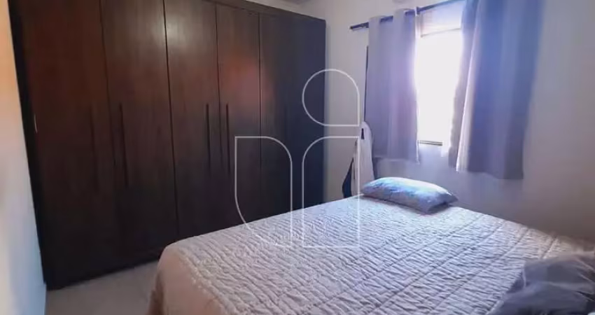 Casa em conjunto habitacional monsenhor joao batista toffoli  -  marília