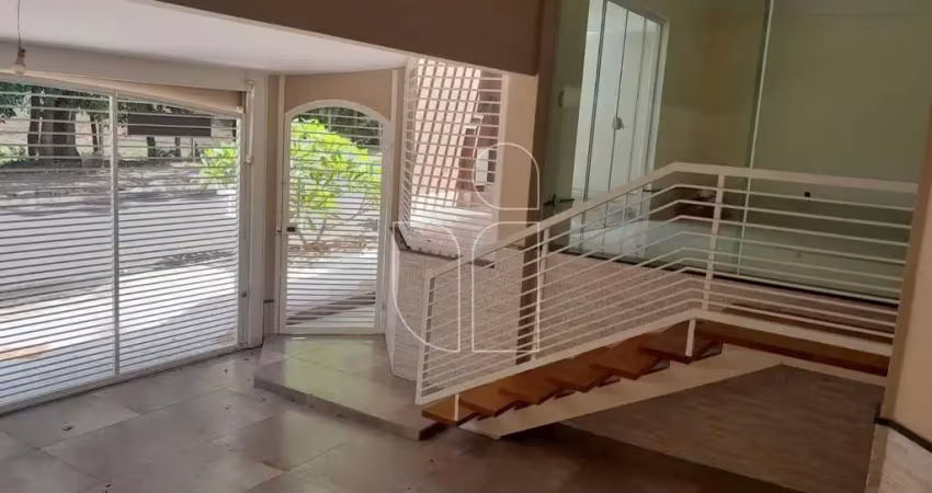 Sobrado em Núcleo Habitacional Nova Marília  -  Marília