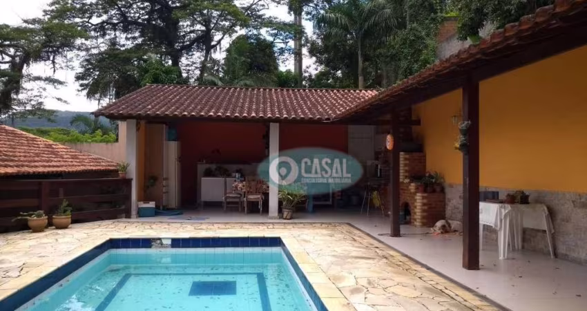 Casa com 04 Quartos à Venda no Engenho do Mato - Niterói/RJ!