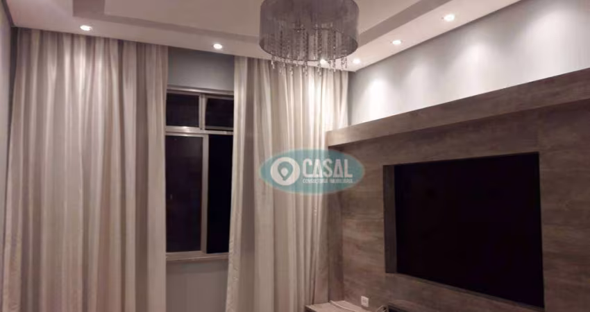 Apartamento com 03 Quartos em São Francisco há 50 metros da Praia!