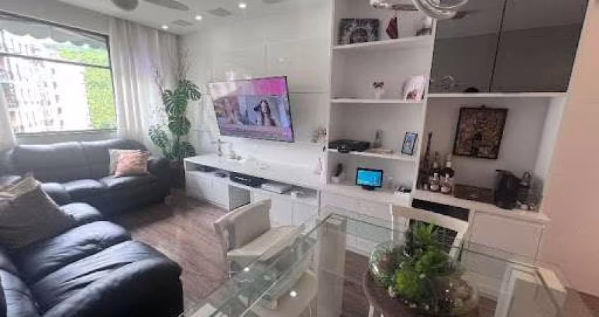 Apartamento com 02 Quartos à Venda em Santa Rosa - Niterói/RJ