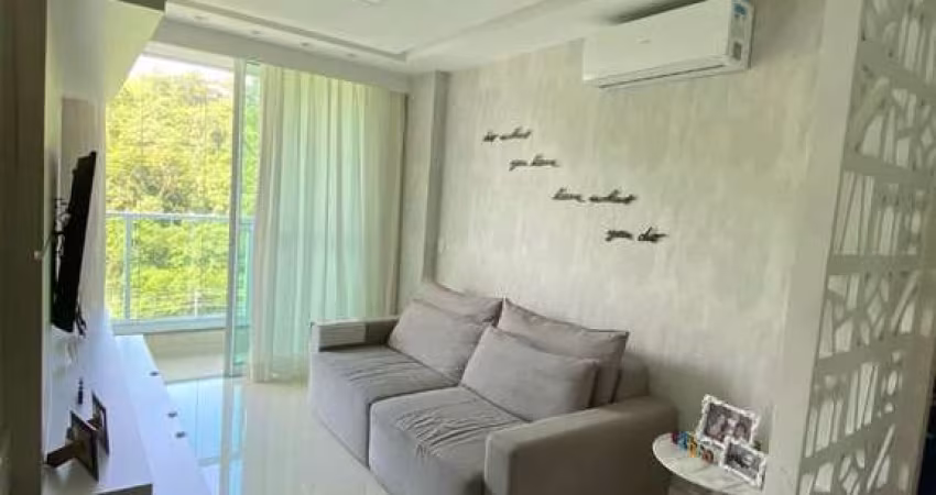 Apartamento com 02 Quartos à Venda em Maria Paula - Niterói/RJ