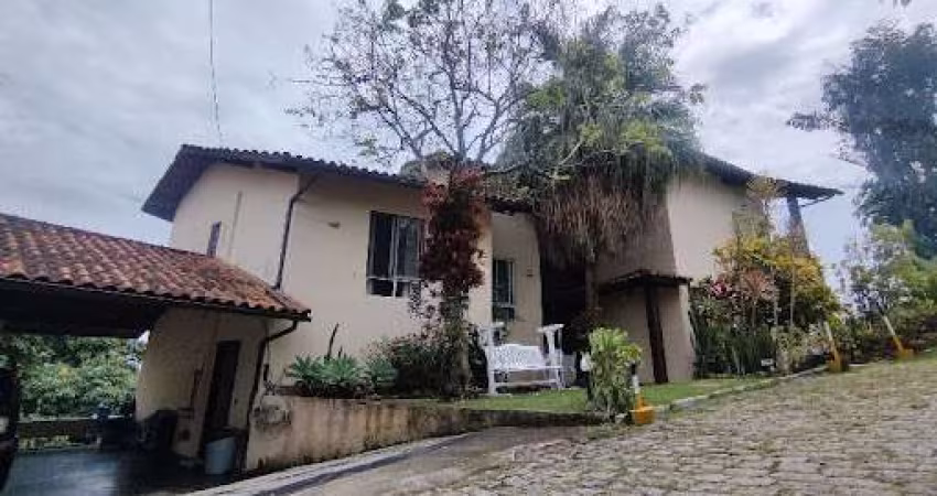 Casa com 05 Quartos à Venda, 576 m² por R$ 1.300.000 - Pendotiba - Niterói/RJ.