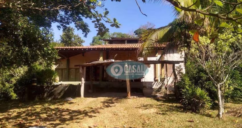 Sítio Urbano com Casa com 03 Quartos - Maravista - Itaipu - Niterói/RJ