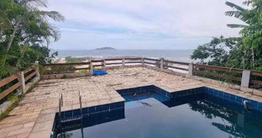 Casa com 04 Quartos à Venda em Piratininga - Niterói/RJ