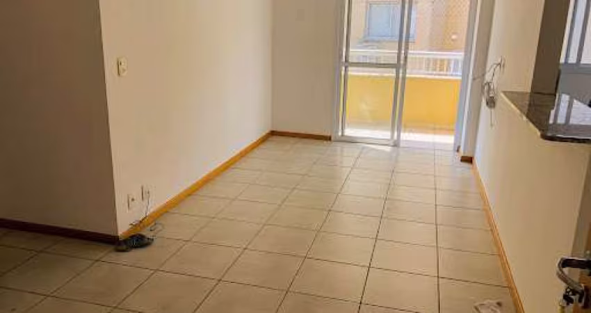 Apartamento com 02 Quartos em Itaipu - Niterói/RJ.