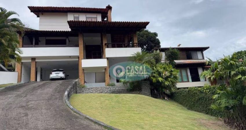 Casa em Condomínio com 04 Quartos à Venda em Piratininga - Niterói/RJ.
