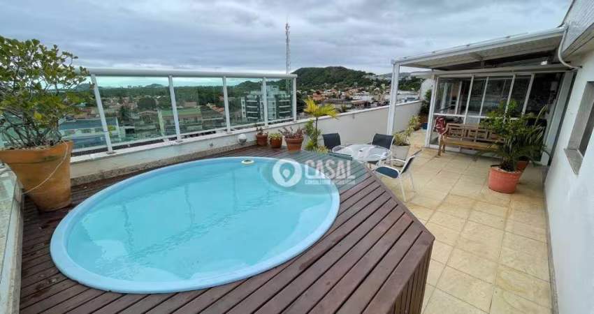 Cobertura com 03 Quartos com Piscina e Churrasqueira em Itaipu - Niterói/RJ!
