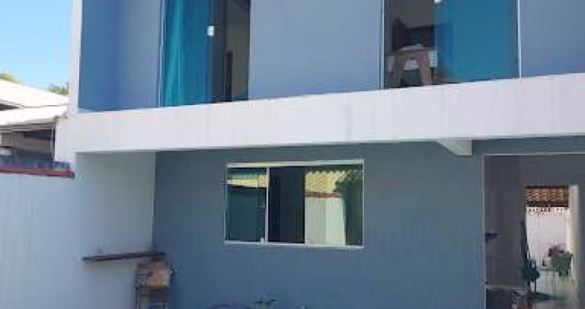 Casa com 03 Quartos à Venda em Piratininga - Niterói/RJ.
