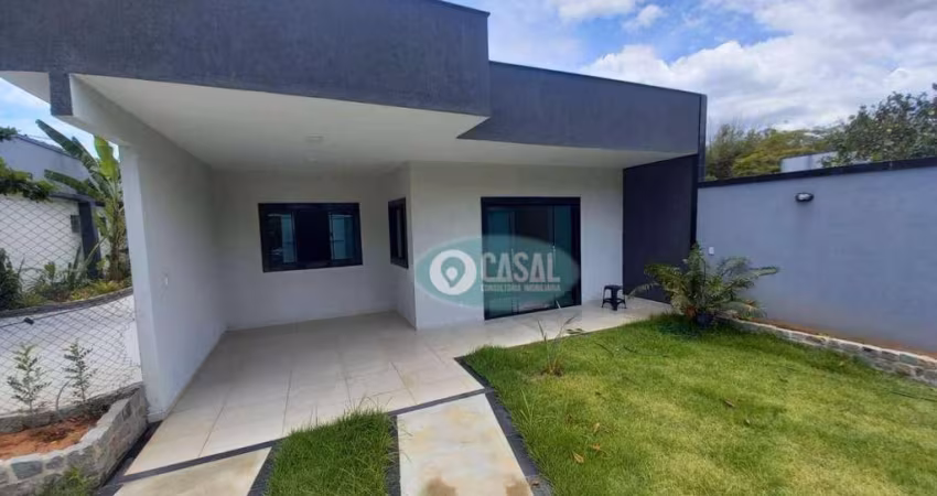 Casa com 03 Quartos para Alugar em Várzea das Moças - Niterói/RJ.