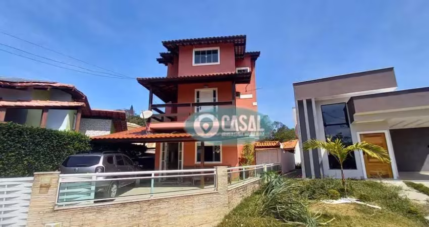 Casa em condominio com 04 quartos, piscina e churrasqueira em várzea das moças - niterói/rj.