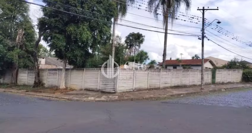 Terreno de Esquina em Uvaranas